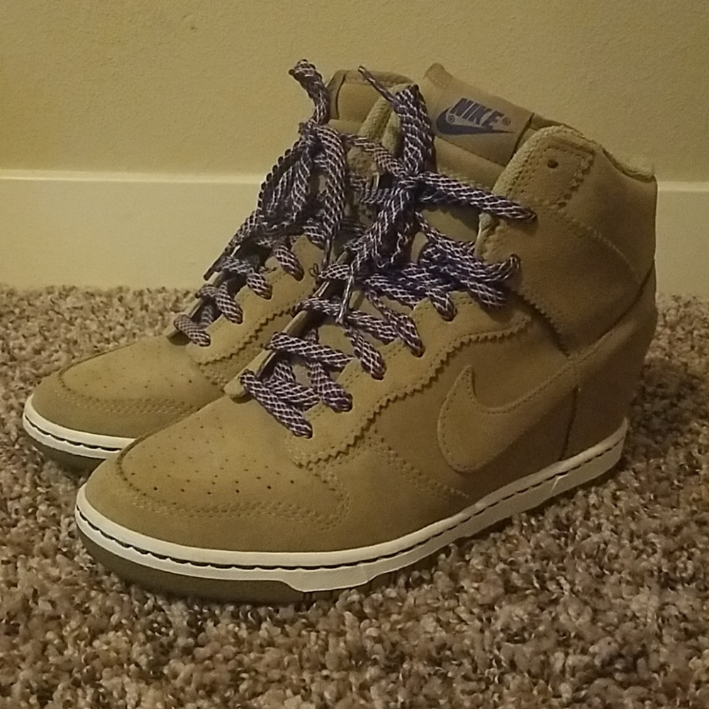 Nike sky high wedge sneakers